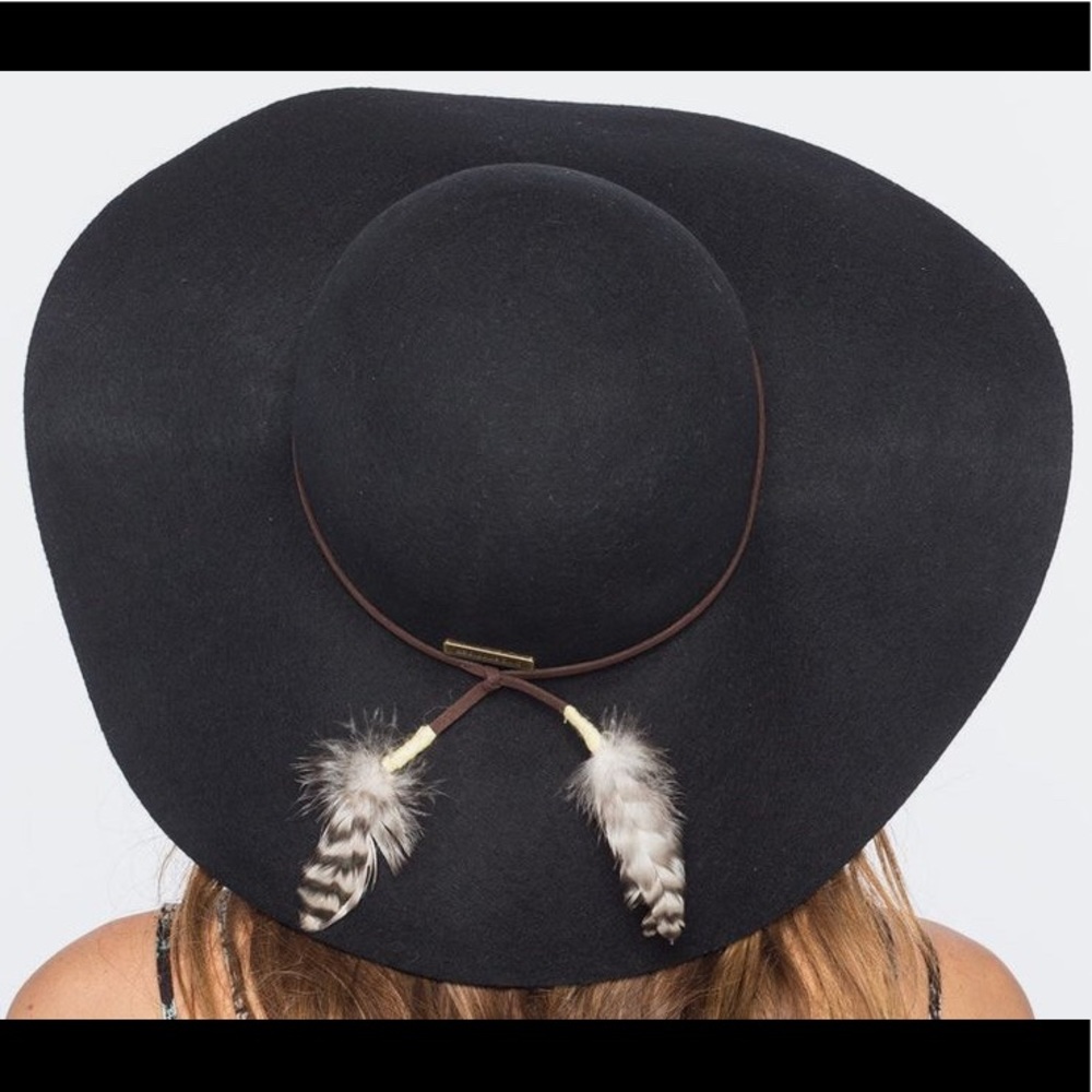 Billabong Women’s Floppy Hat